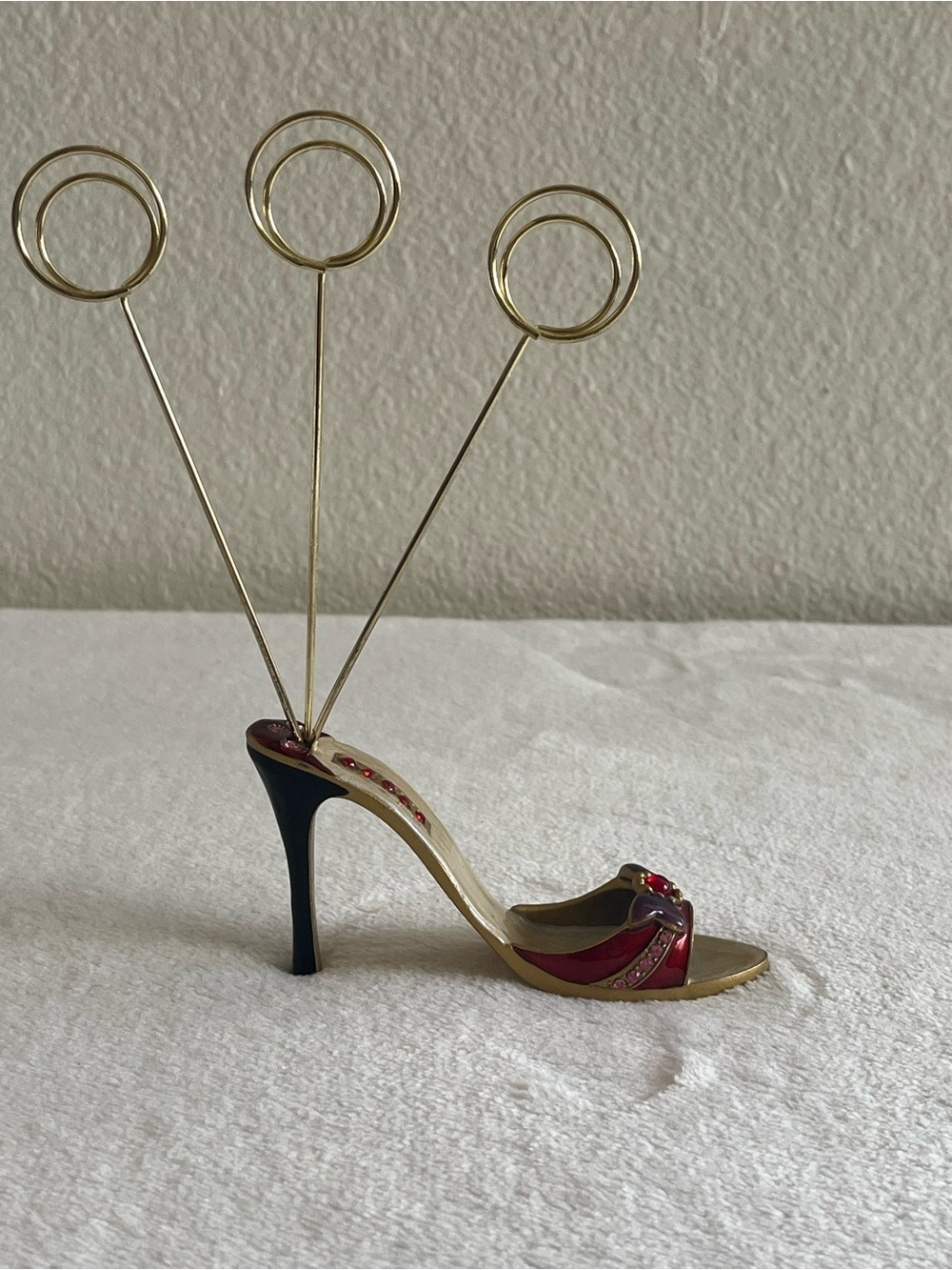 Red and Gold Jeweled High Heel Picture Card Clip Holder Decorative Desk Top Shoe